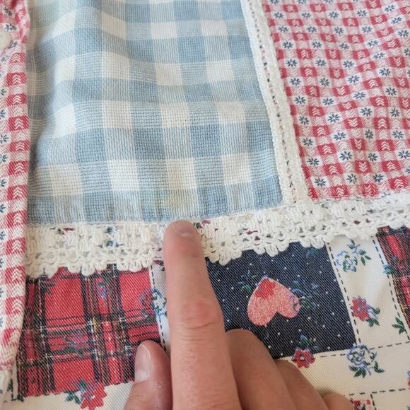 Victoria Jones Woman’s Vintage Floral Patchwork Button Up Top Petite Medium - Picture 3 of 6